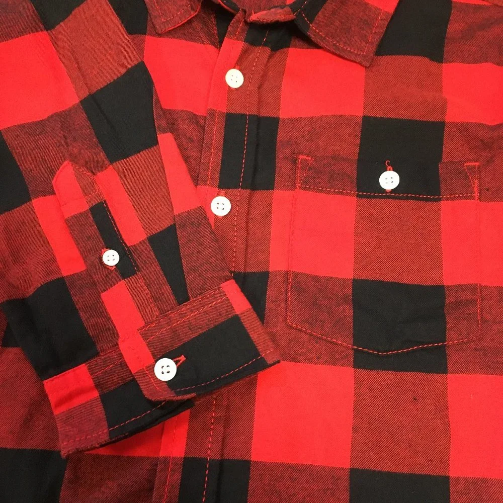 Boys Cat & Jack Long Sleeve Button Down Red & Black Plaid Shirt - LH (12/14)
